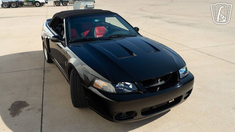 2003 Ford Mustang SVT Cobra