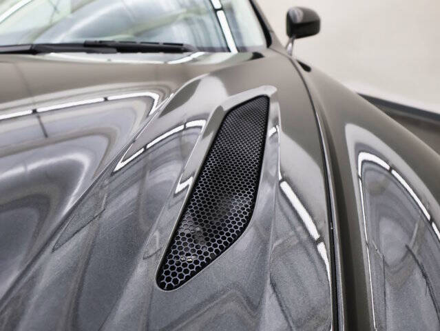 2014 Aston Martin Vanquish Volante