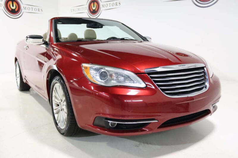 2013 Chrysler 200 Limited