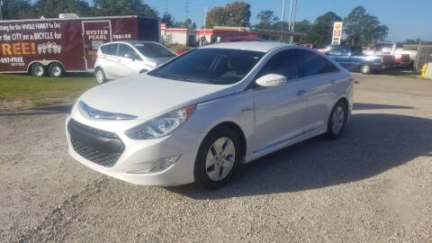 2011 Hyundai Sonata Hybrid for sale at Music Motors in D'Iberville MS