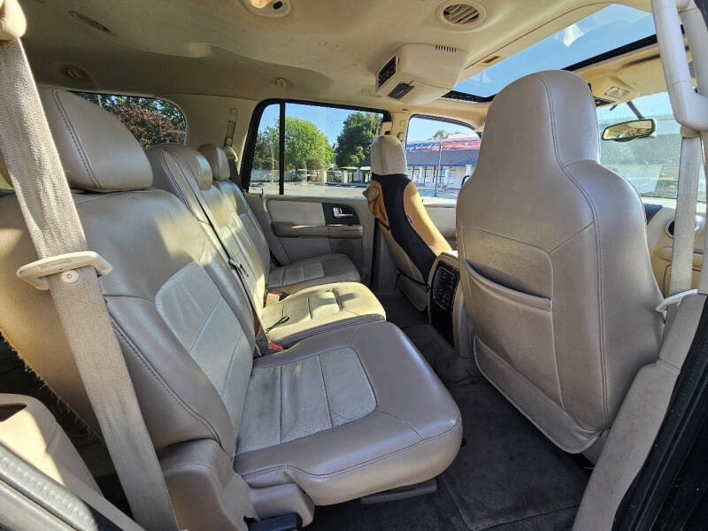 2004 Ford Expedition Eddie Bauer