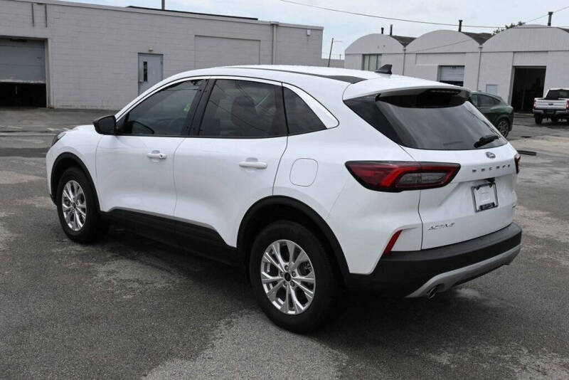 2024 Ford Escape Active