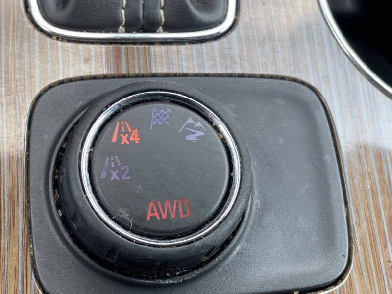 2017 GMC Acadia SLE-2