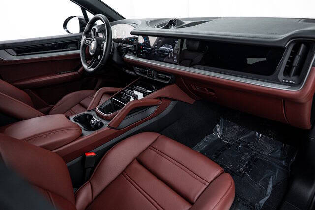 2026 Porsche Cayenne S