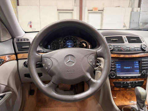 2004 Mercedes-Benz E-Class E 320