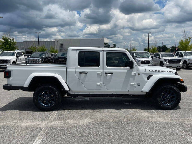 2026 Jeep Gladiator 85th Anniversary Edition