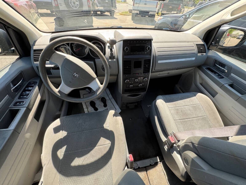 2010 Dodge Grand Caravan SE