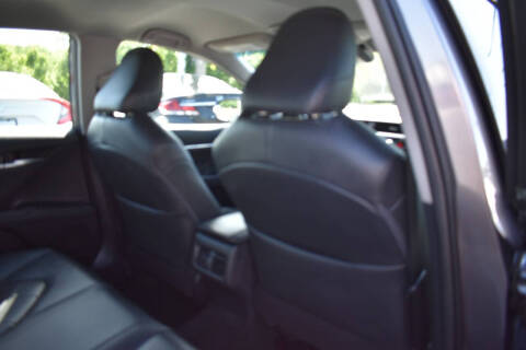 2018 Toyota Camry Hybrid XLE