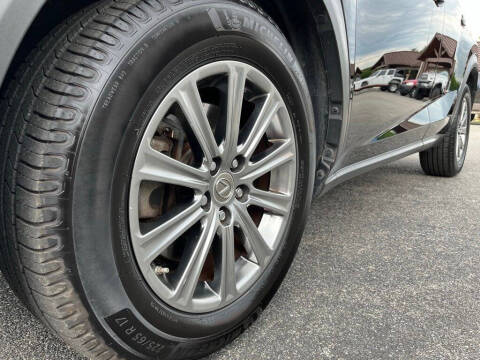 2017 Lexus NX 200t