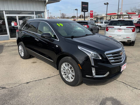 2019 Cadillac XT5 for sale at ROTMAN MOTOR CO in Maquoketa IA