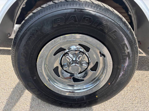 2019 Bayliner Element F18