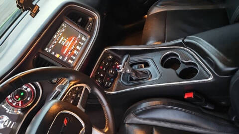 2015 Dodge Challenger R/T Plus