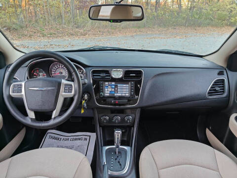 2014 Chrysler 200 Touring