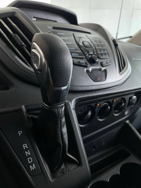 2019 Ford Transit