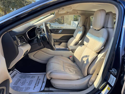 2017 Lincoln Continental Reserve