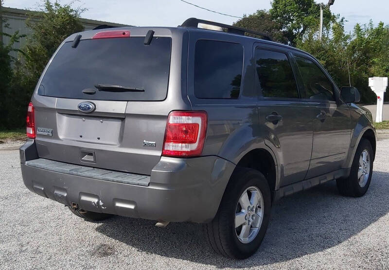 2011 Ford Escape XLT