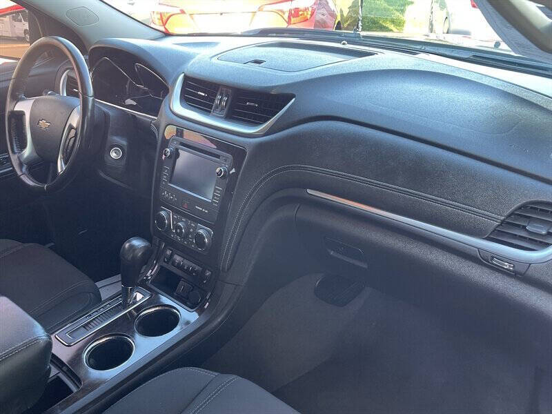 2016 Chevrolet Traverse LT