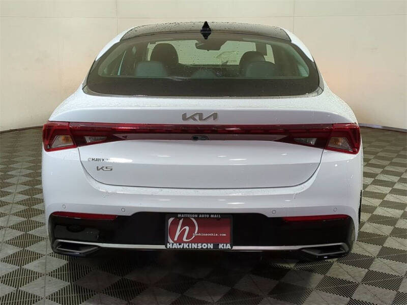 2023 Kia K5 EX