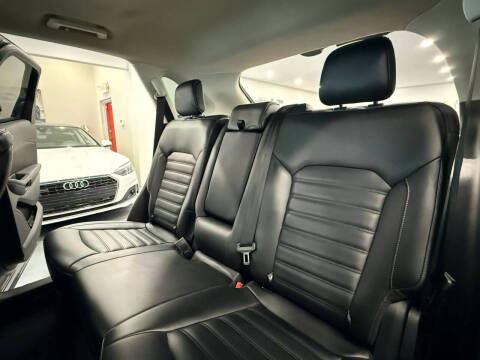 2021 Ford Edge