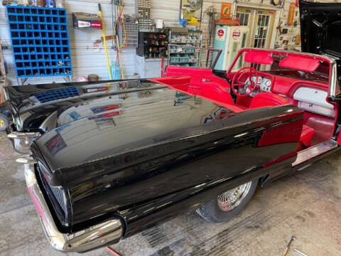 1958 Ford Thunderbird