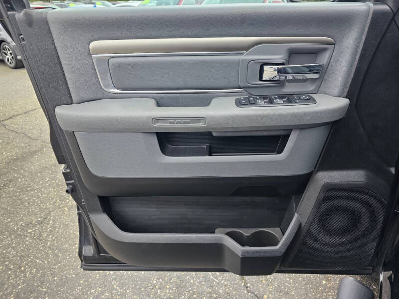 2019 RAM 1500 Classic Warlock