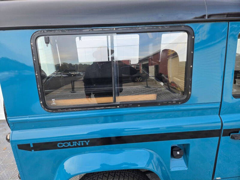 1991 Land Rover Defender