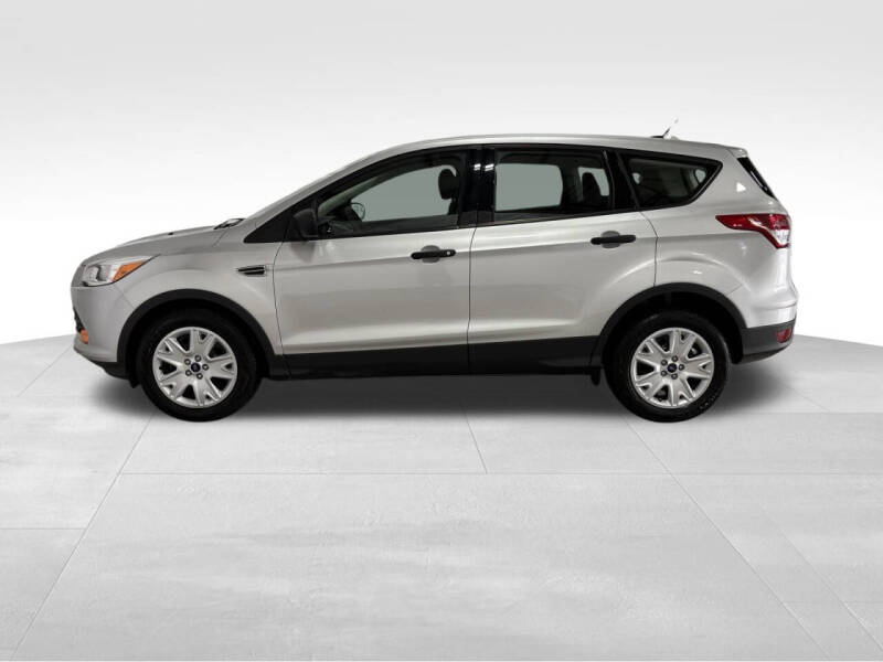 2016 Ford Escape S