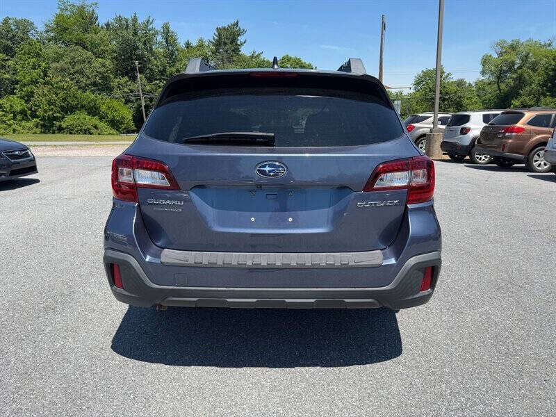 2018 Subaru Outback 2.5i Premium