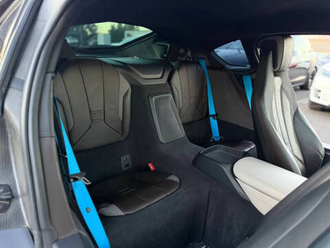 2015 BMW i8