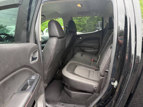2017 GMC Canyon SLE