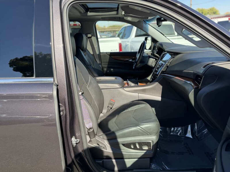 2015 Cadillac Escalade Premium