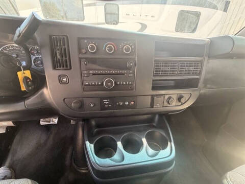 2017 Chevrolet Express LT 3500