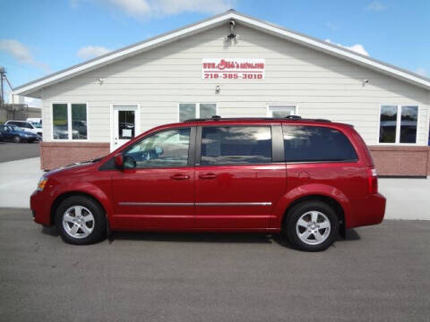 2010 Dodge Grand Caravan for sale at GIBB'S 10 SALES LLC in New York Mills MN