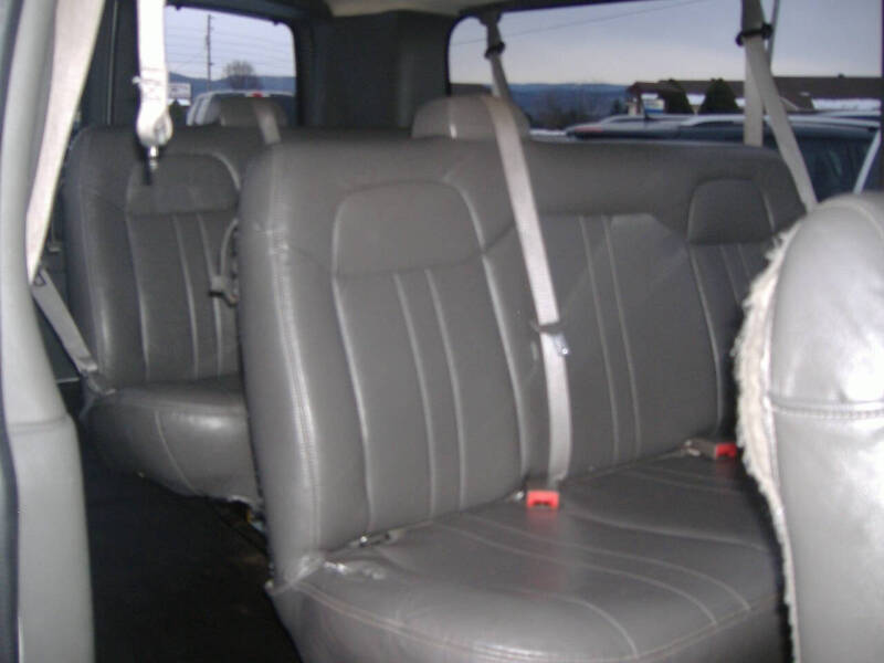 2011 Chevrolet Express LS 3500