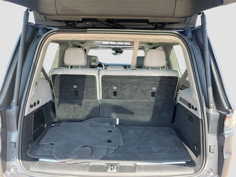 2023 Jeep Grand Wagoneer