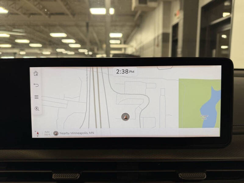 2024 Genesis GV60 Advanced