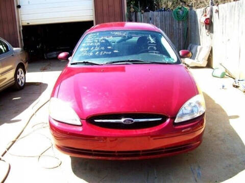 2003 Ford Taurus SE