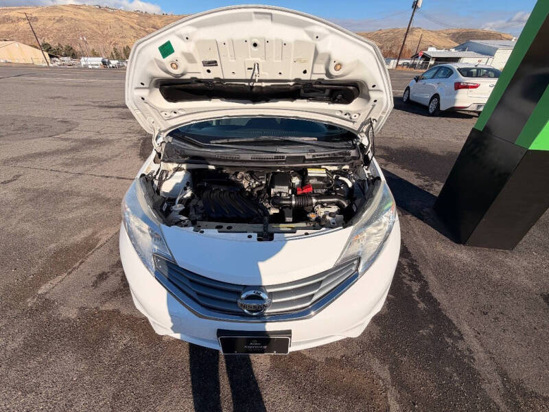 2016 Nissan Versa Note SV