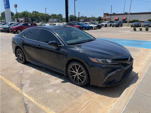 2022 Toyota Camry for sale at HONDA DE MUSKOGEE in Muskogee OK