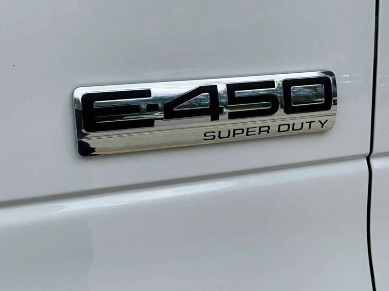 2023 Ford E-Series
