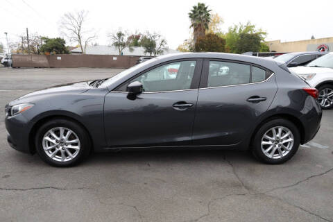 2016 Mazda MAZDA3 i Grand Touring