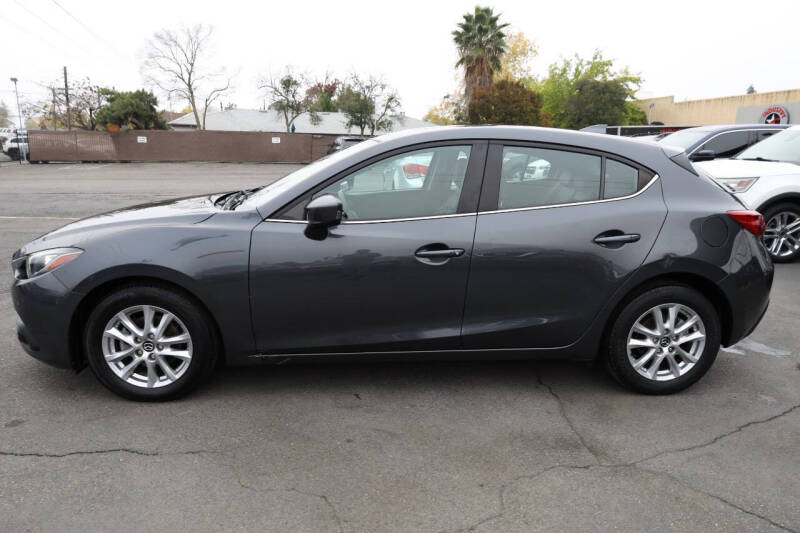 2016 Mazda MAZDA3 i Grand Touring