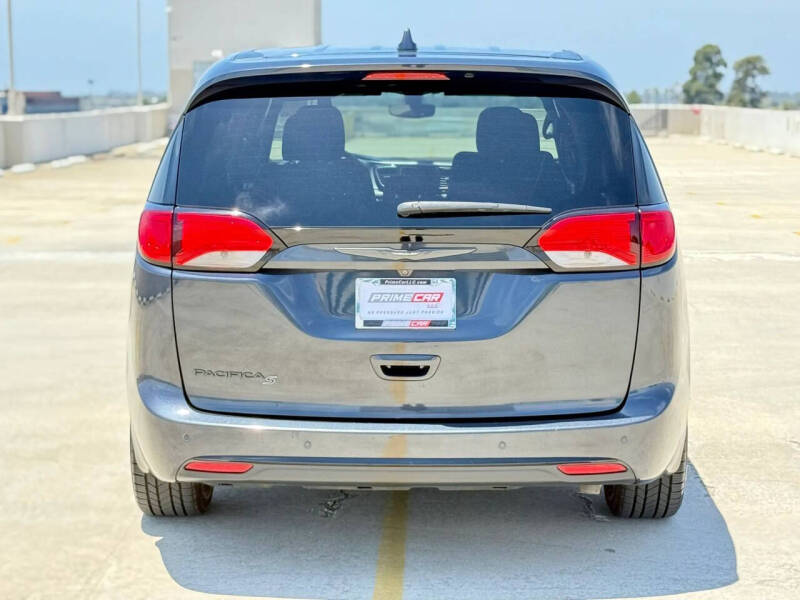 2019 Chrysler Pacifica Touring Plus