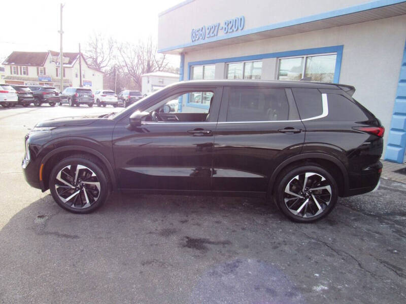 2022 Mitsubishi Outlander SE Launch Edition