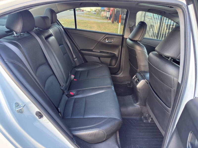 2017 Honda Accord Hybrid Touring