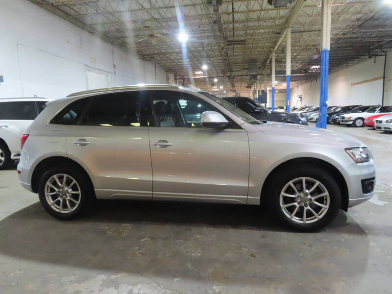 2011 Audi Q5 2.0T quattro Premium