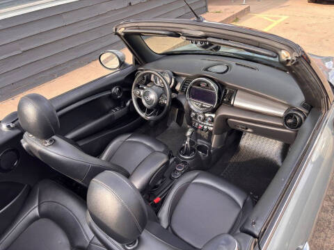 2019 MINI Convertible Cooper