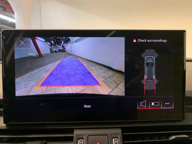 2023 Audi Q5 quattro Premium 40 TFSI