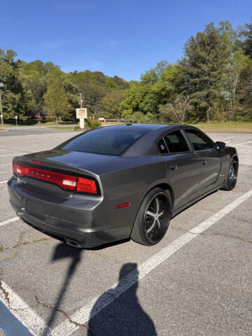 2012 Dodge Charger SE