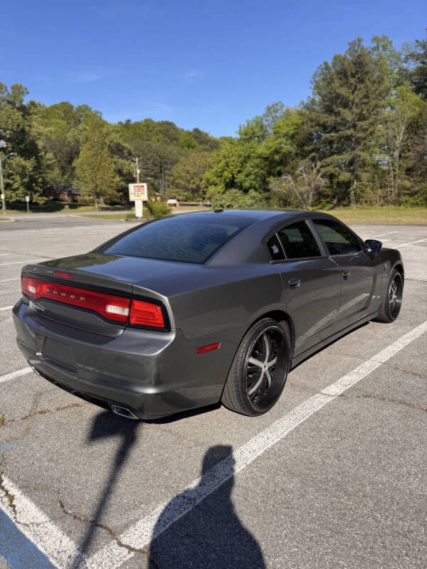 2012 Dodge Charger SE